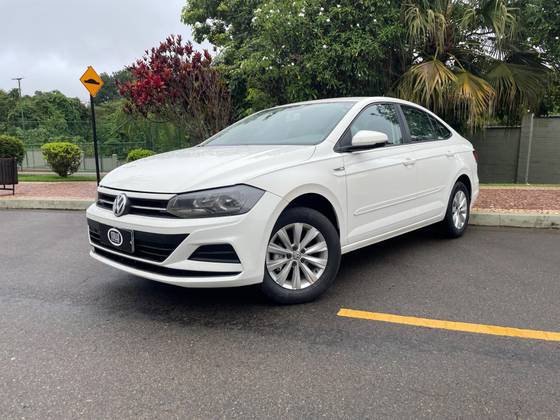 VOLKSWAGEN VIRTUS 1.6 MSI TOTAL FLEX AUTOMÁTICO VOLKSWAGEN VIRTUS 1.6 MSI TOTAL FLEX AUTOMÁTICO